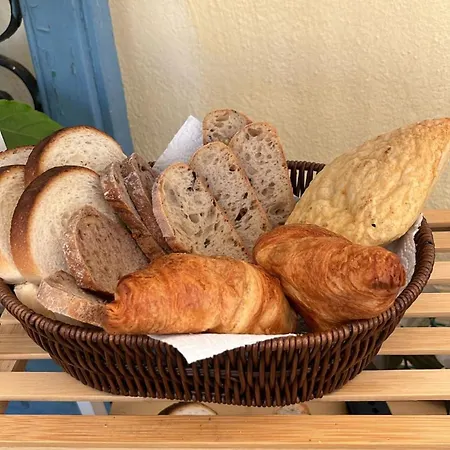 Zajazd Backstage Boutique Music Themed Townhouse Sliema