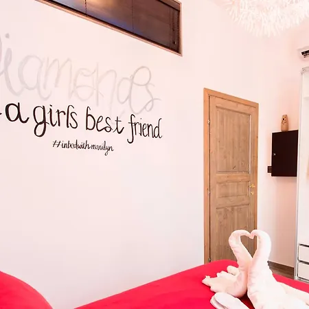 Backstage Boutique Music Themed Townhouse