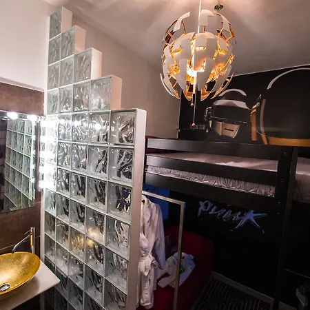 Värdshus Backstage Boutique Music Themed Townhouse *