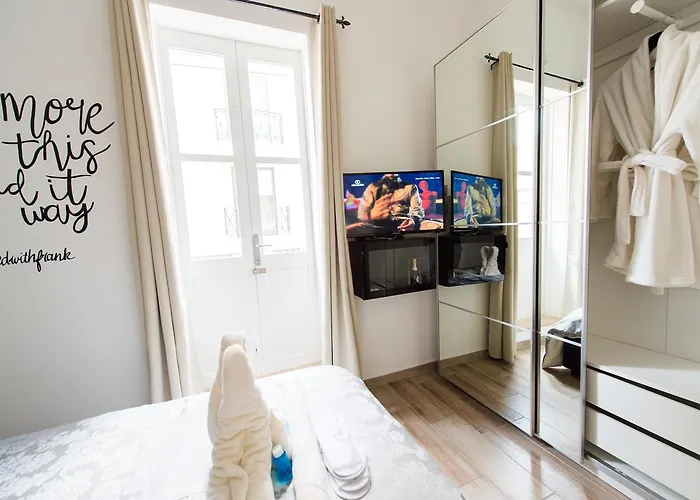 Backstage Boutique Music Themed Townhouse 여관 슬리에마